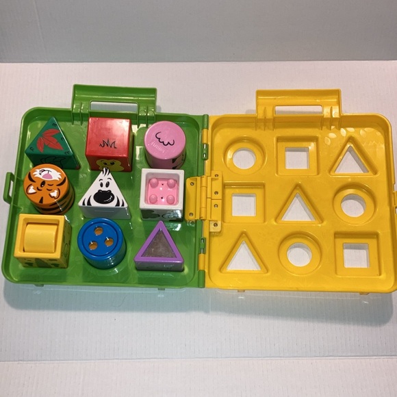 Playskool Shape Sorter - Picture 1 of 12